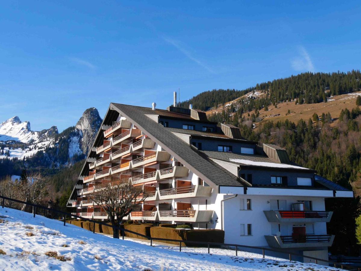 Romantic Chalet-Style Flat With Mountain View Torgon Bagian luar foto
