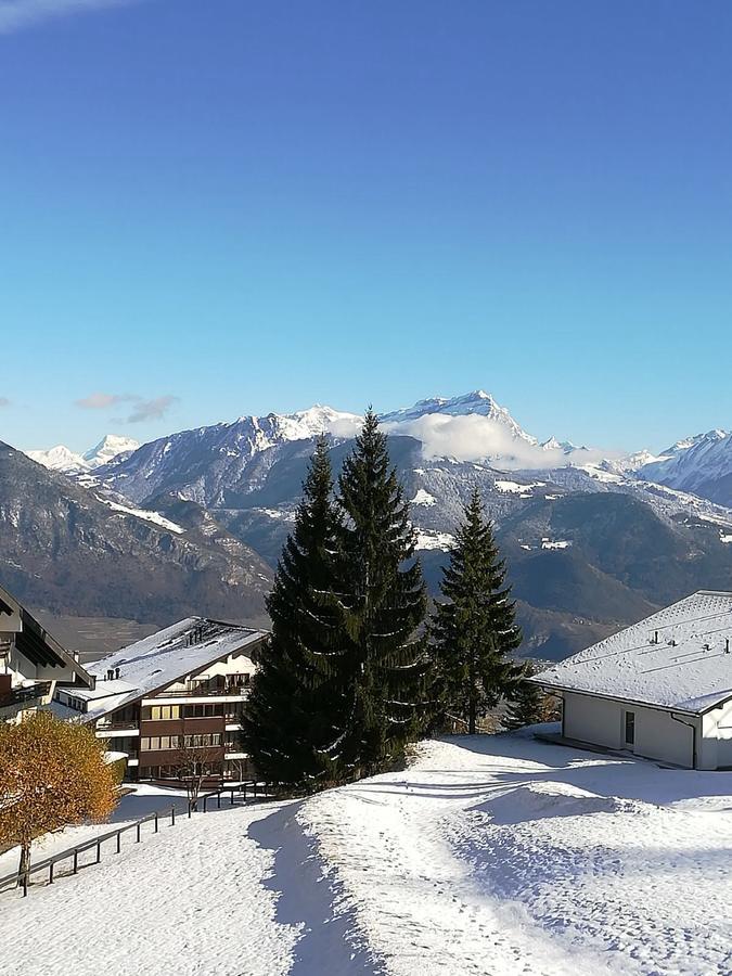 Romantic Chalet-Style Flat With Mountain View Torgon Bagian luar foto