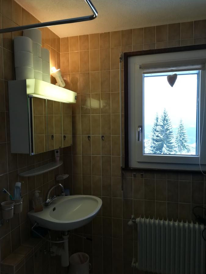 Romantic Chalet-Style Flat With Mountain View Torgon Bagian luar foto