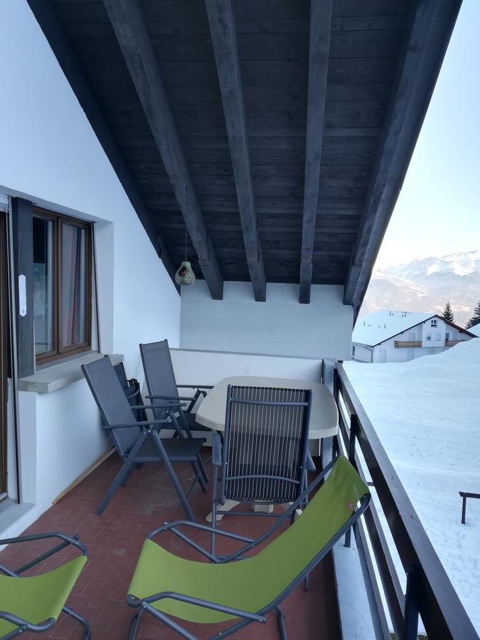 Romantic Chalet-Style Flat With Mountain View Torgon Bagian luar foto